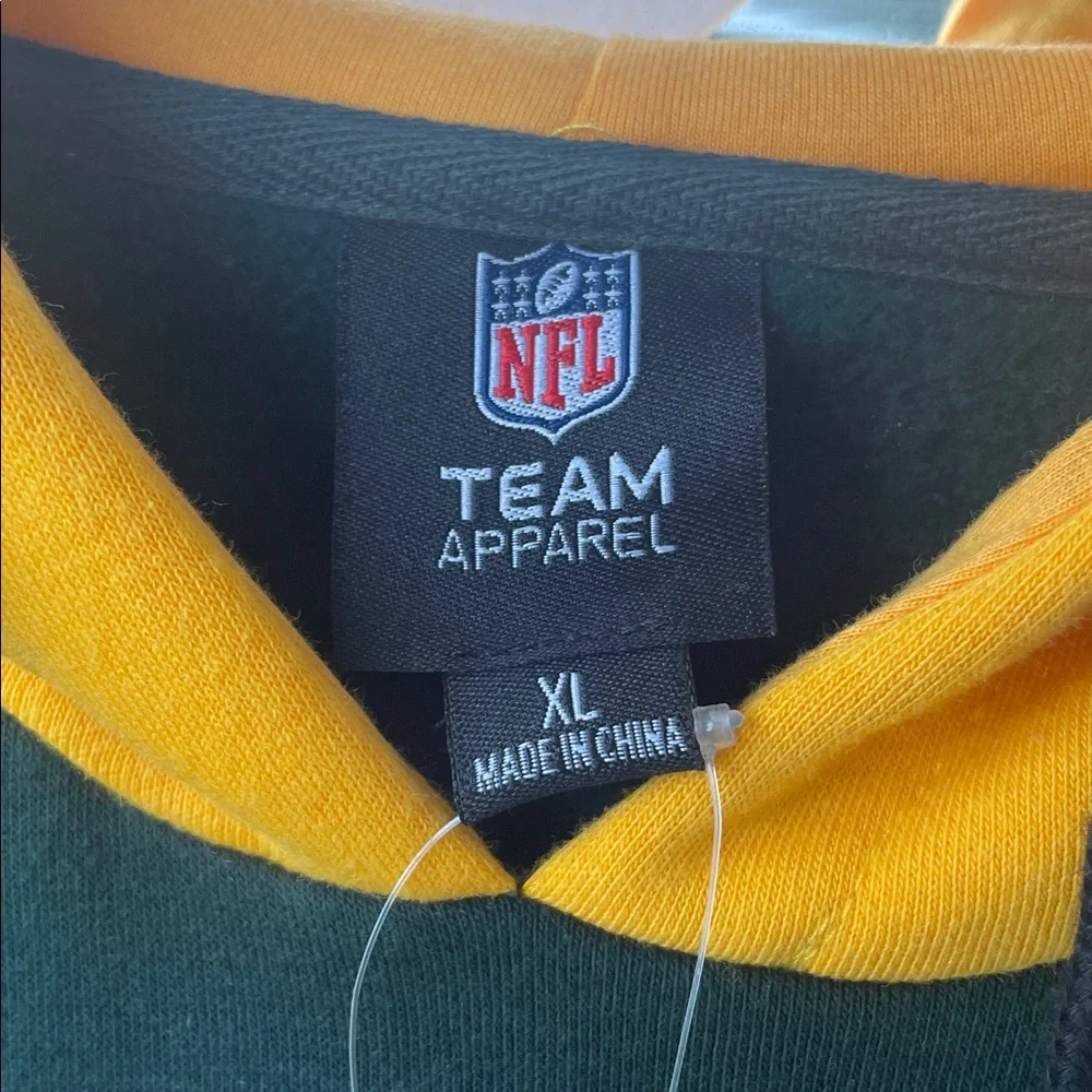 FOCO Green Bay Packers Layered-Look Wordmark Hoodie - Picture 12 of 14
